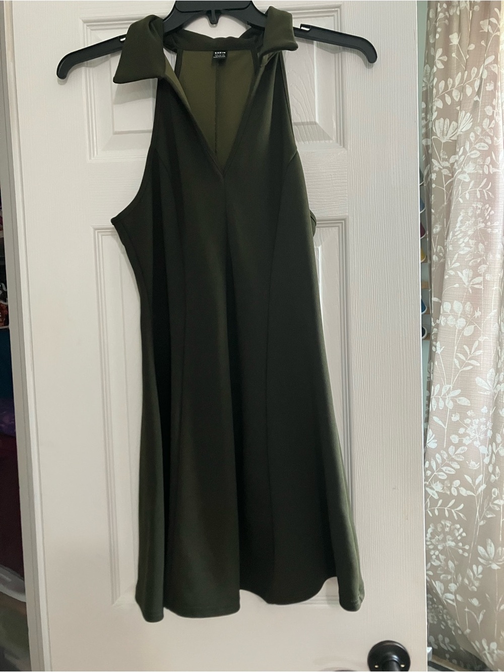 SHEIN Olive Green Collared Sleeveless Mini Dress